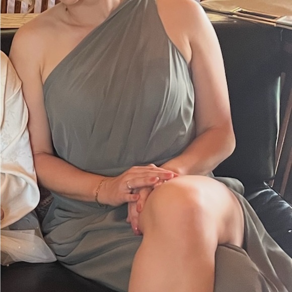 Birdy Grey Kira Dress with Slit in Thyme - Picture 5 of 6